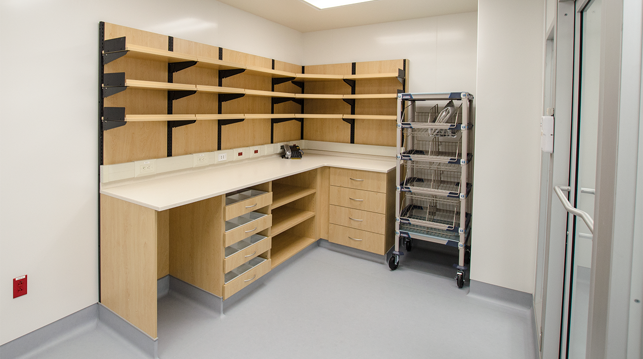 Guardian Medical Systems Cleanroom Projects: PSH St. Joseph’s Medical Center – Cleanroom